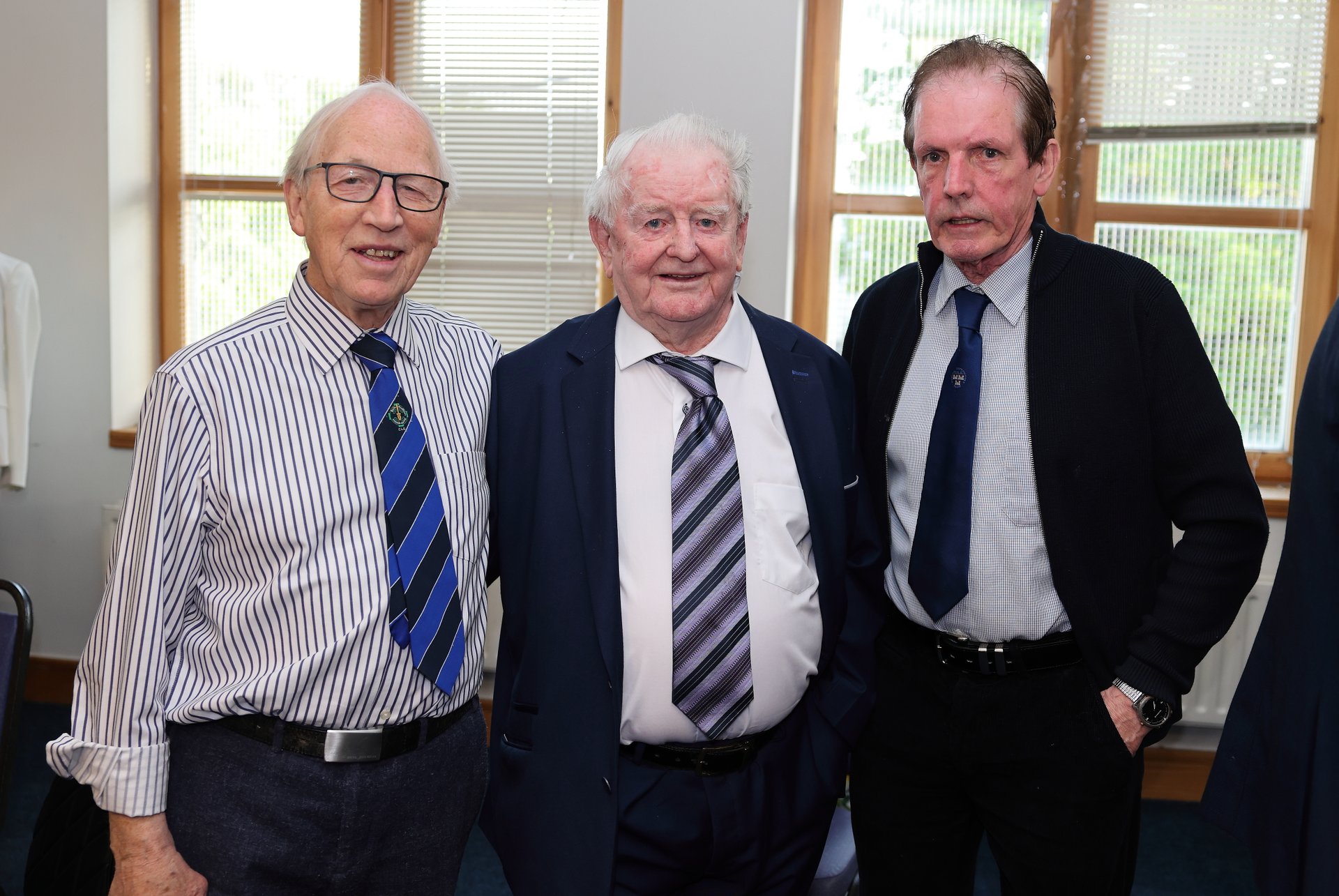 Walter Thompson (RIP) is pictured either side of Tony Lennon (Ballyboden St Endas) and Dave McCabe (Round Tower Clondalkin).  Image
