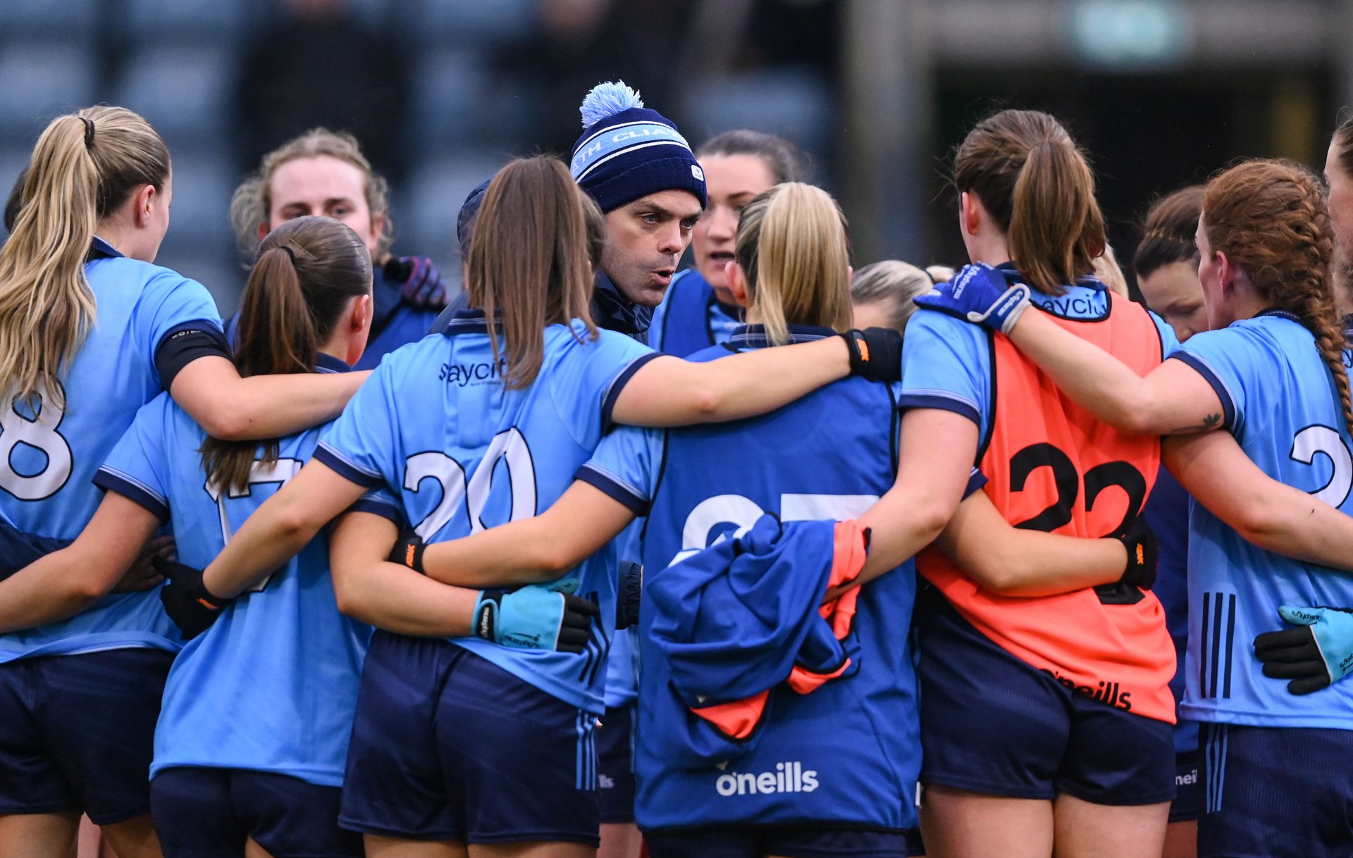 Dublin Co Manager Paul Casey speaks to his squad ahead of their LIDL Div 1 NFL encounter with Armagh in Parnell Park, Feb 8th 2025. Credit Maurice Grehan.  Image