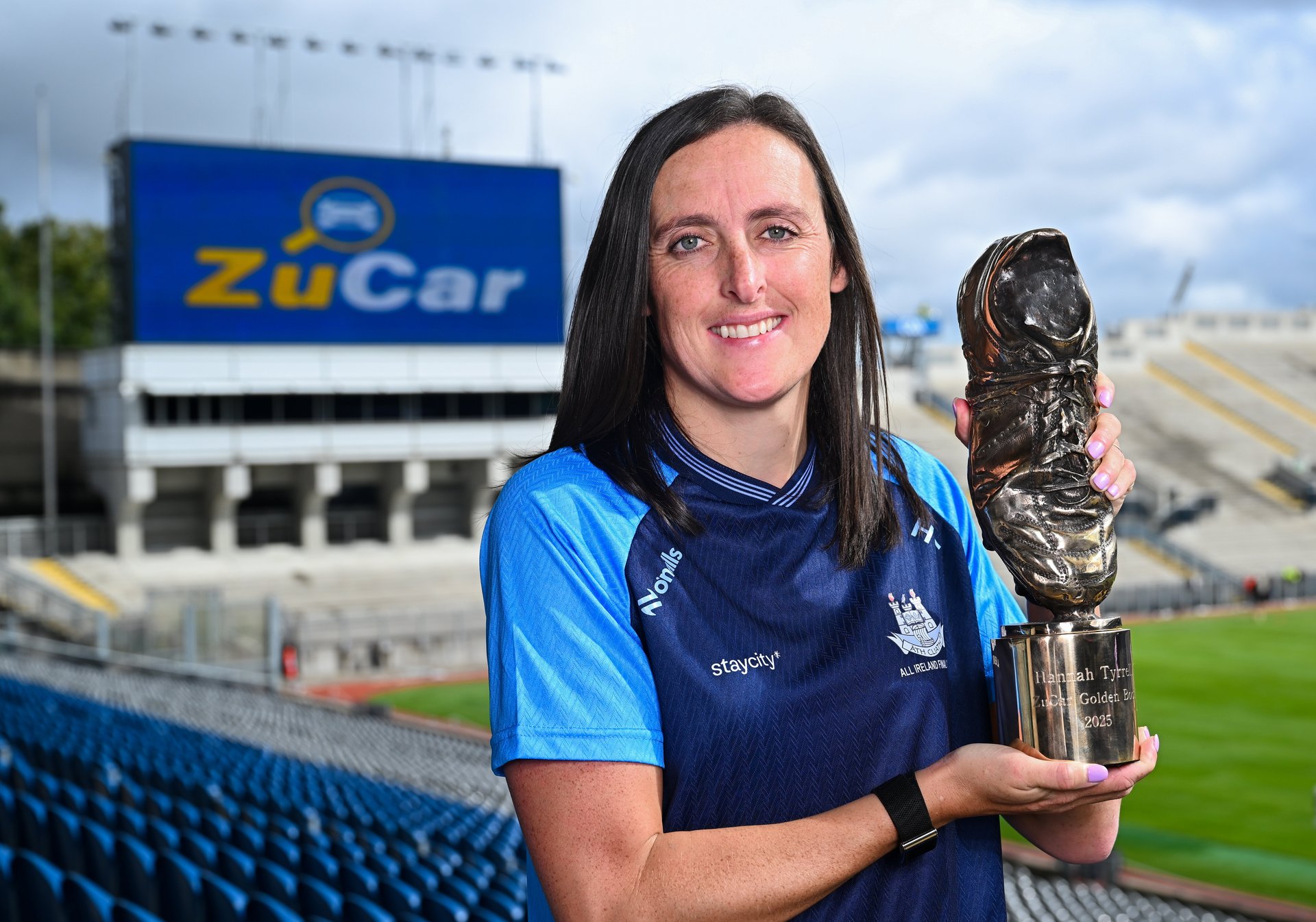 Hannah Tyrrell pictured with her Zucar Golden Boot Award. Credit Sportsfile Image